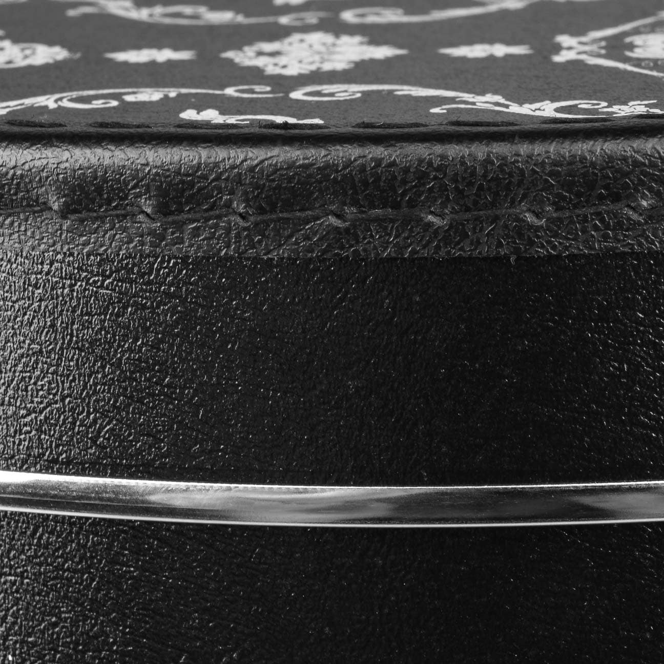 Hat Box Ornaments - JJ Hat Center ®